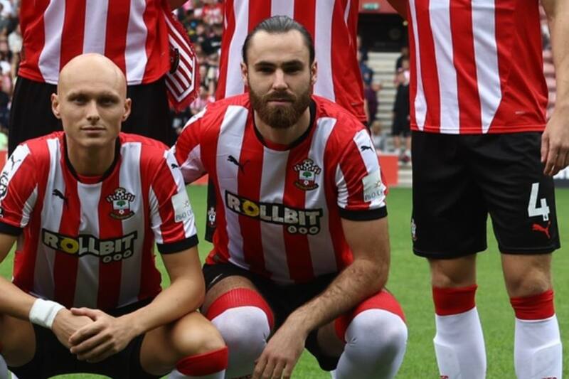 utilizará el número 17 en el Southampton.