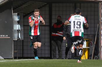 Referente de Palestino delira por Bruno Barticciotto: "Es un jugadorazo, el club debe comprar su pase a la UC"
