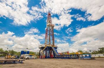 Este país sudamericano recibirá más de 6.000 millones de dólares por concesión de yacimiento petrolífero a grupo canadiense-chino