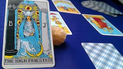 Tarot domingo 8 de octubre: predicciones para cada signo del zodiaco