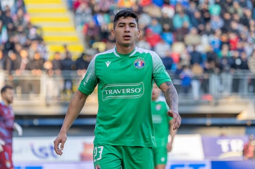 “Es una estrategia de Colo Colo”: Hinchas de Audax Italiano se niegan a la venta de Esteban Matus