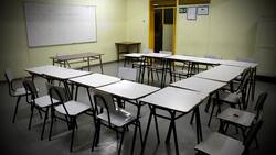 Por 11 de septiembre: Suspenden clases en diez establecimientos de la Región Metropolitana