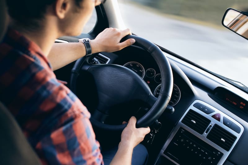 Conoce la posible nueva normativa para obtener licencia de conducir en Chile.