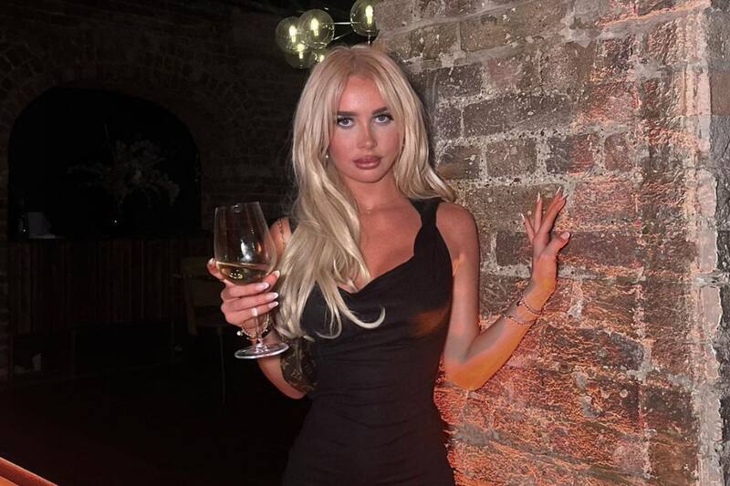 Influencer reconoció acoso a dos figuras de la Premier League.