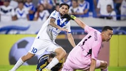 Diego Valdés tiene a todos vueltos locos en Argentina tras doble asistencia frente a Boca: “Que bien que juega”