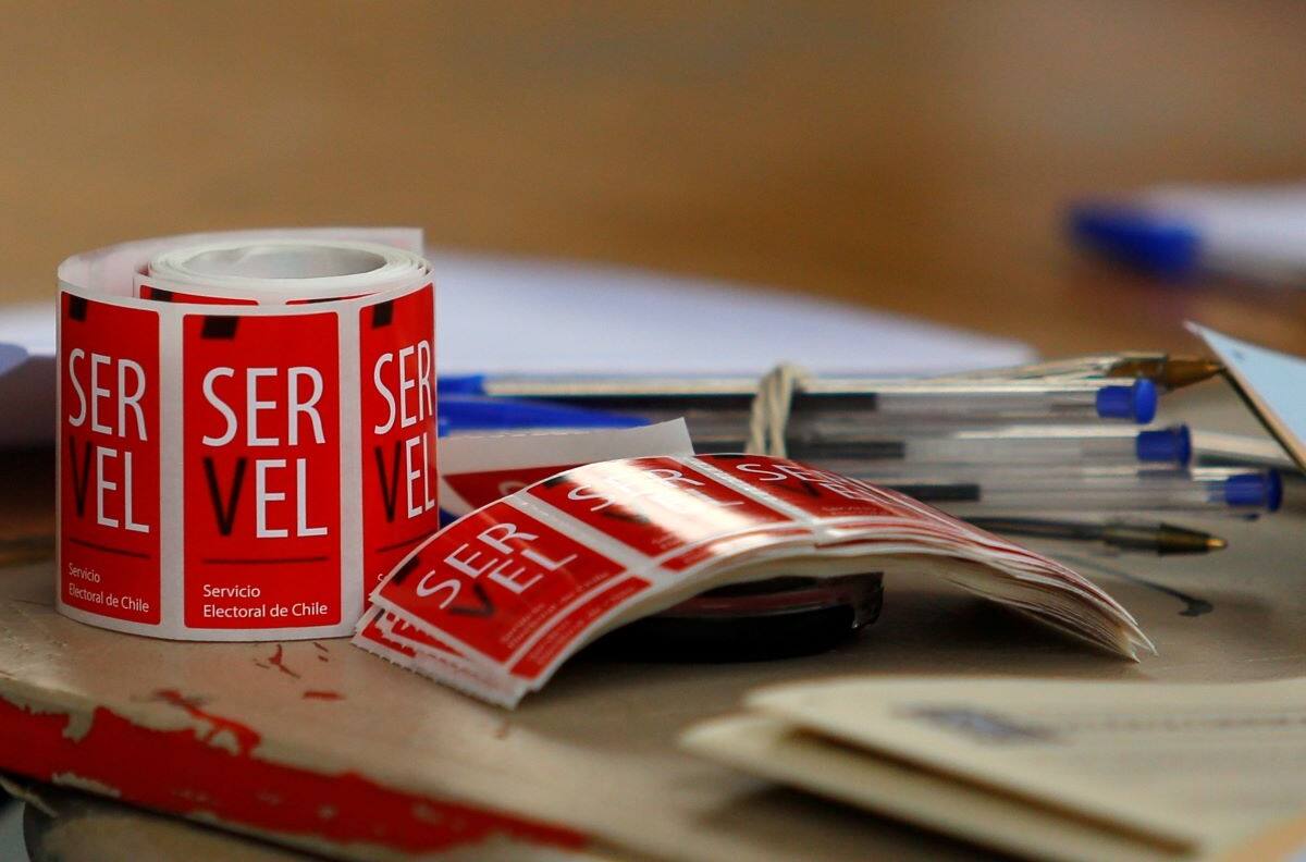 Elecciones 2021: consulta aquí si el Servel cambió tu local de votación