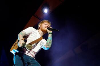 Ed Sheeran y Cherry Seaborn se convirtieron en padres por primera vez