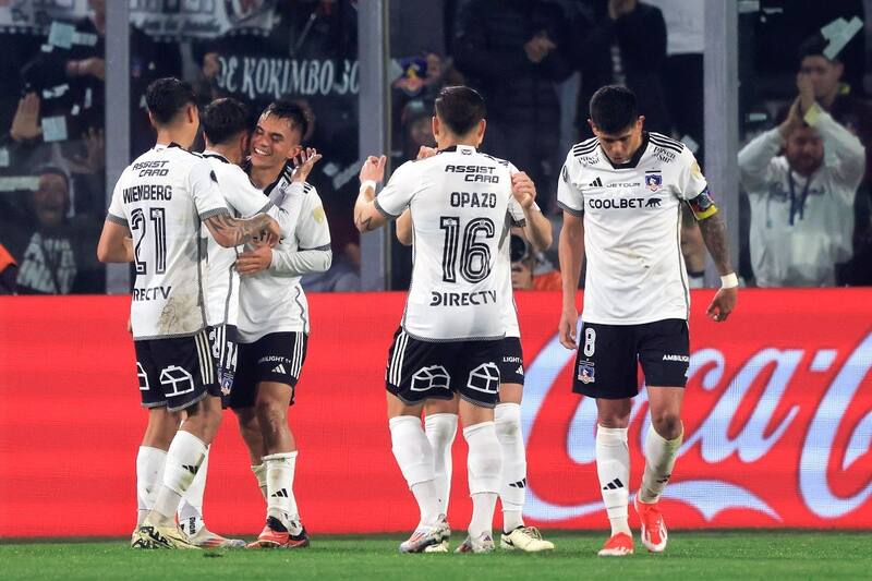 jugando por Colo Colo en el Estadio Monumental. Foto: Aton.