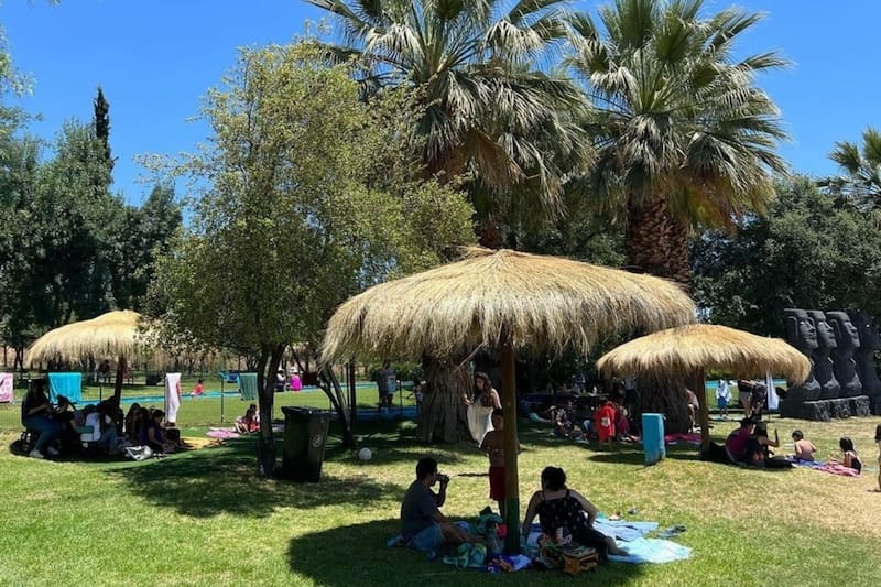 Esta se encuentra dentro de la Región Metropolitana y tiene capacidad para 700 personas. Foto: Parque San Alberto Hurtado.