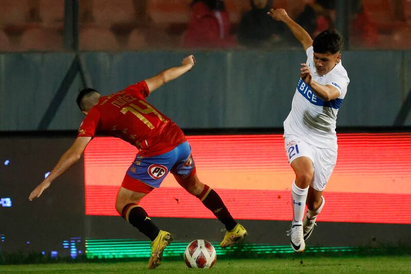 Corral Contreras jugó cerca de media hora en su debut ante Unión Española