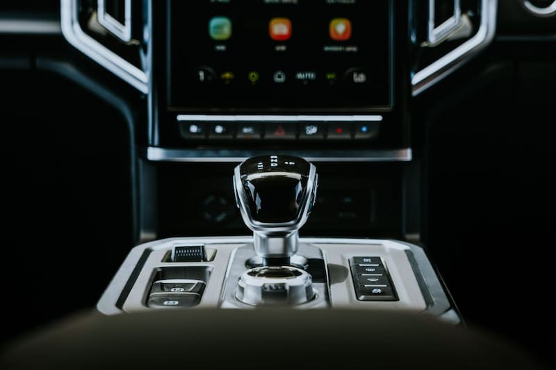 JAC se presentó con nuevo representante y dos flamantes camionetas