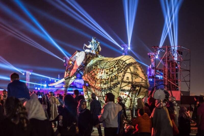 Con la tarjeta de Teatro a Mil, su dueño podrá ingresar libremente a gran parte de los espectáculos de la fundación.