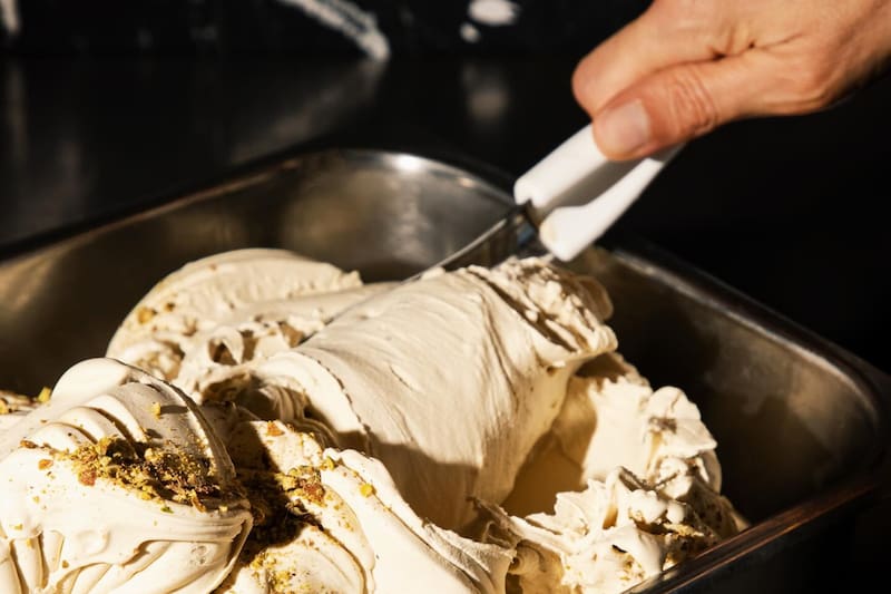 Esta heladería cuenta con distintos locales en Santiago, ubicados principalmente en sectores como Las Condes, Providencia y Vitacura
Foto: @Facebook El Toldo Azul.