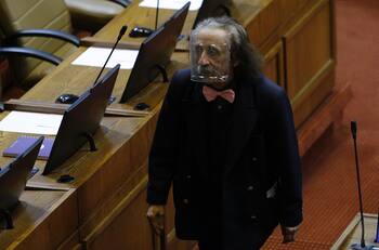 Diputado Florcita Alarcón tras detención por transitar sin permiso: "Fue una pajaronería"