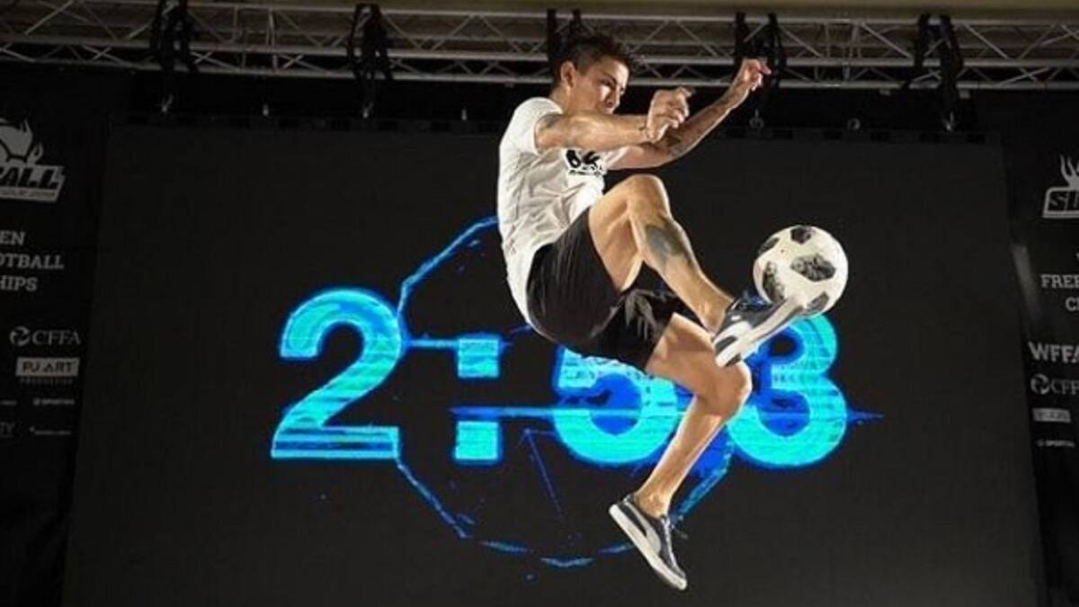 Moisés Carruyo: el venezolano que hoy pone en alto el nombre de La Roja en el fútbol freestyle