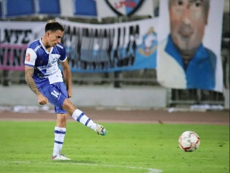 dejó de ser jugador de Deportes Antofagasta tras terminar anticipadamente su contrato. Foto:@j10araya_/Instagram.
