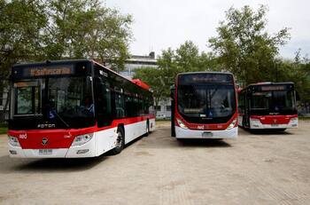 Infórmate de los horarios y nuevos recorridos del transporte público en la Región Metropolitana