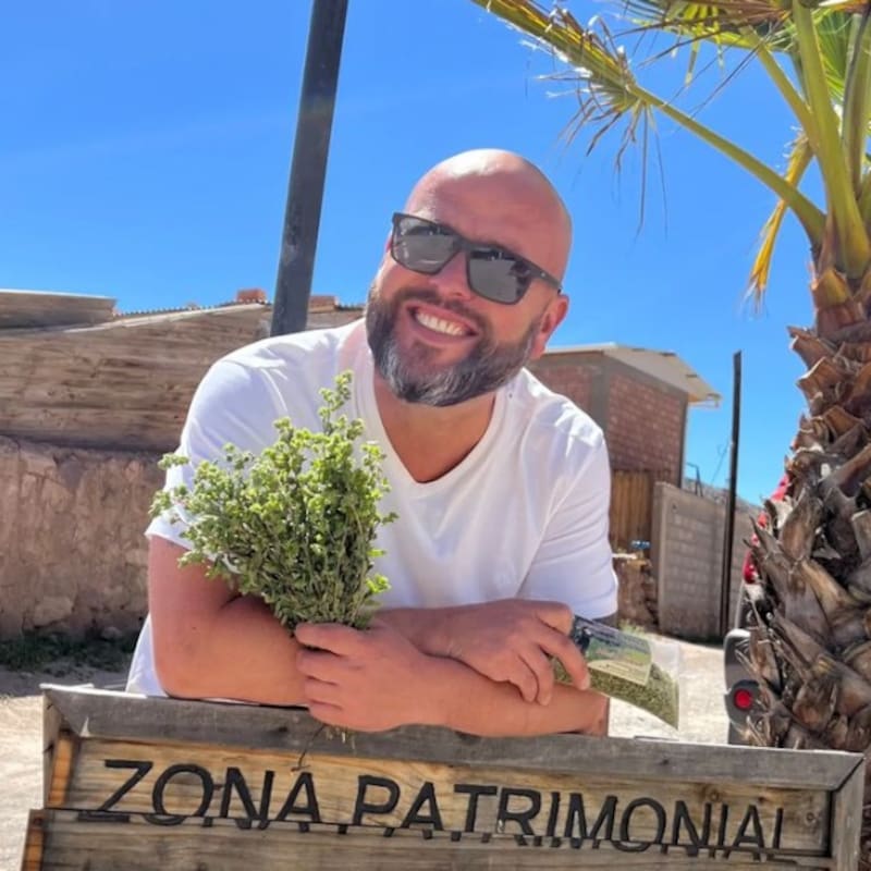 Patricio Cisternas ha viajado por todo Chile con su programa "Hacedor de Hambre". Créditos: Instagram