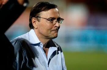 “La gente olvida que Jorge Segovia salvó a Unión Española; han sido tremendamente desagradecidos con él”