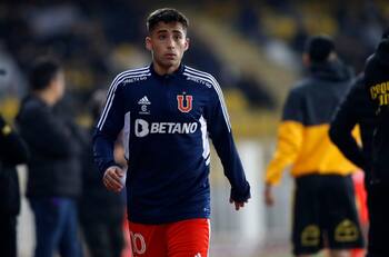 Campeón con la U criticó duramente el carácter de Lucas Assadi: “No me representa”