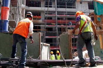 Los dos importantes proyectos inmobiliarios que se construyen en Santiago: más de 400 nuevos departamentos