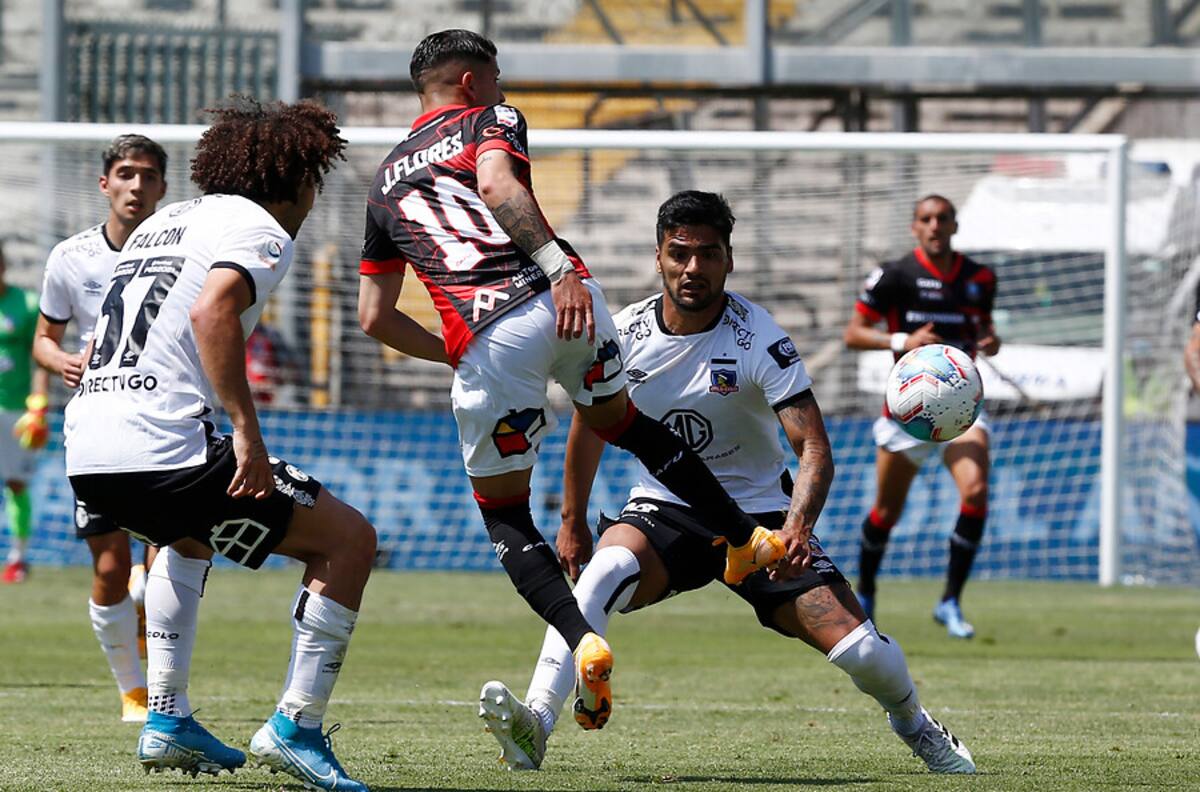 Así fue el corte que sufrió Maximiliano Falcón en pleno partido de Colo Colo