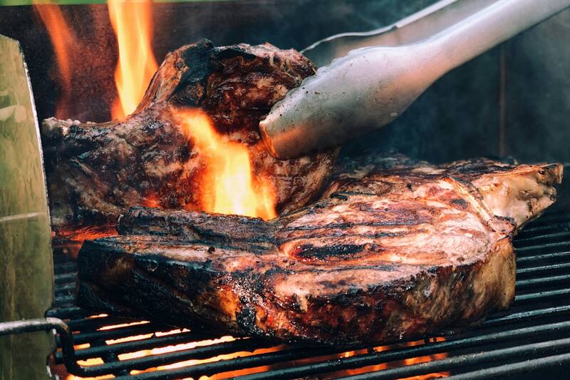 Durante Fiestas Patrias, muchos hogares optan por hacer asados para compartir en familia.