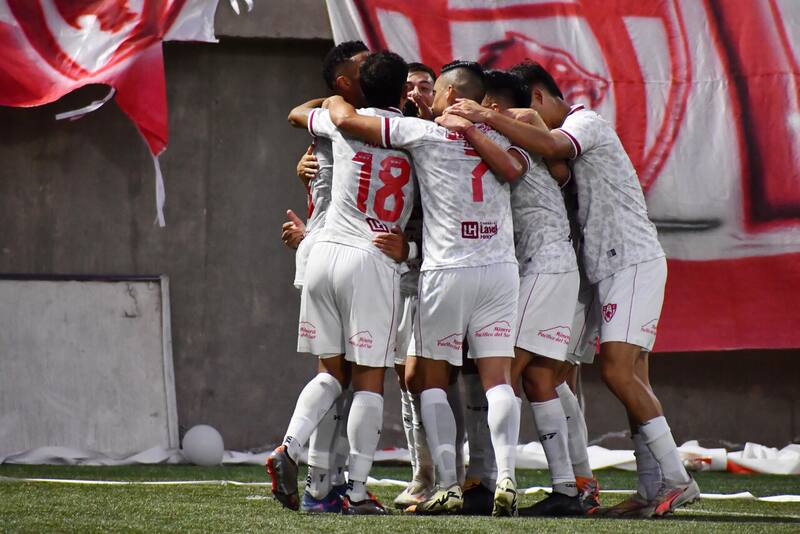 Solo tendrá a sus hinchas en el partido por el título. Foto: Agencia Aton