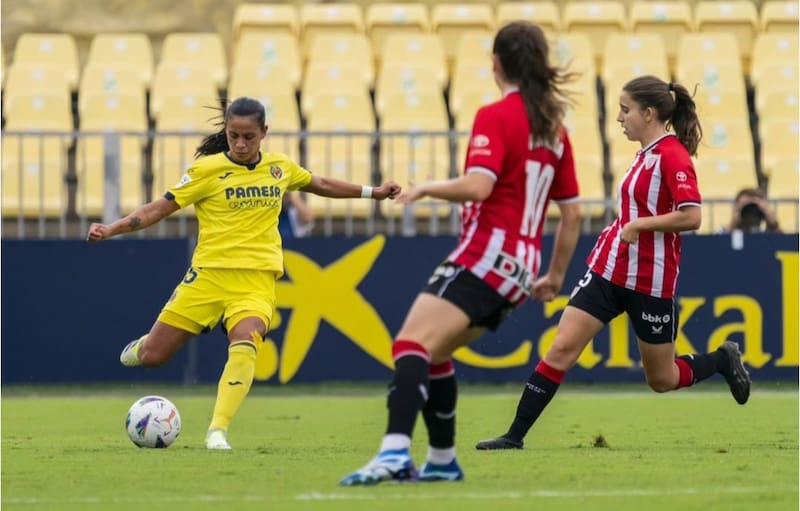 La chilena dejó Villarreal al no renovar su contrato. Créditos: @pancha_lara.