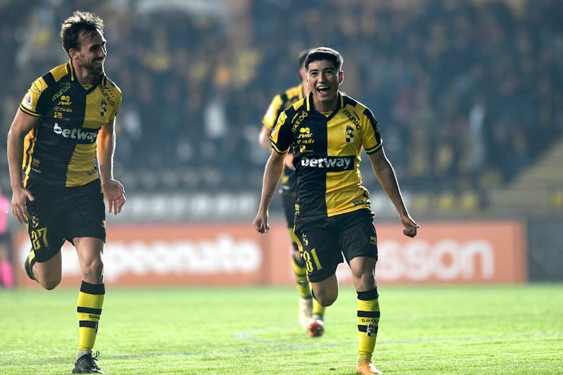 Está en zona de clasificación a la Copa Libertadores.