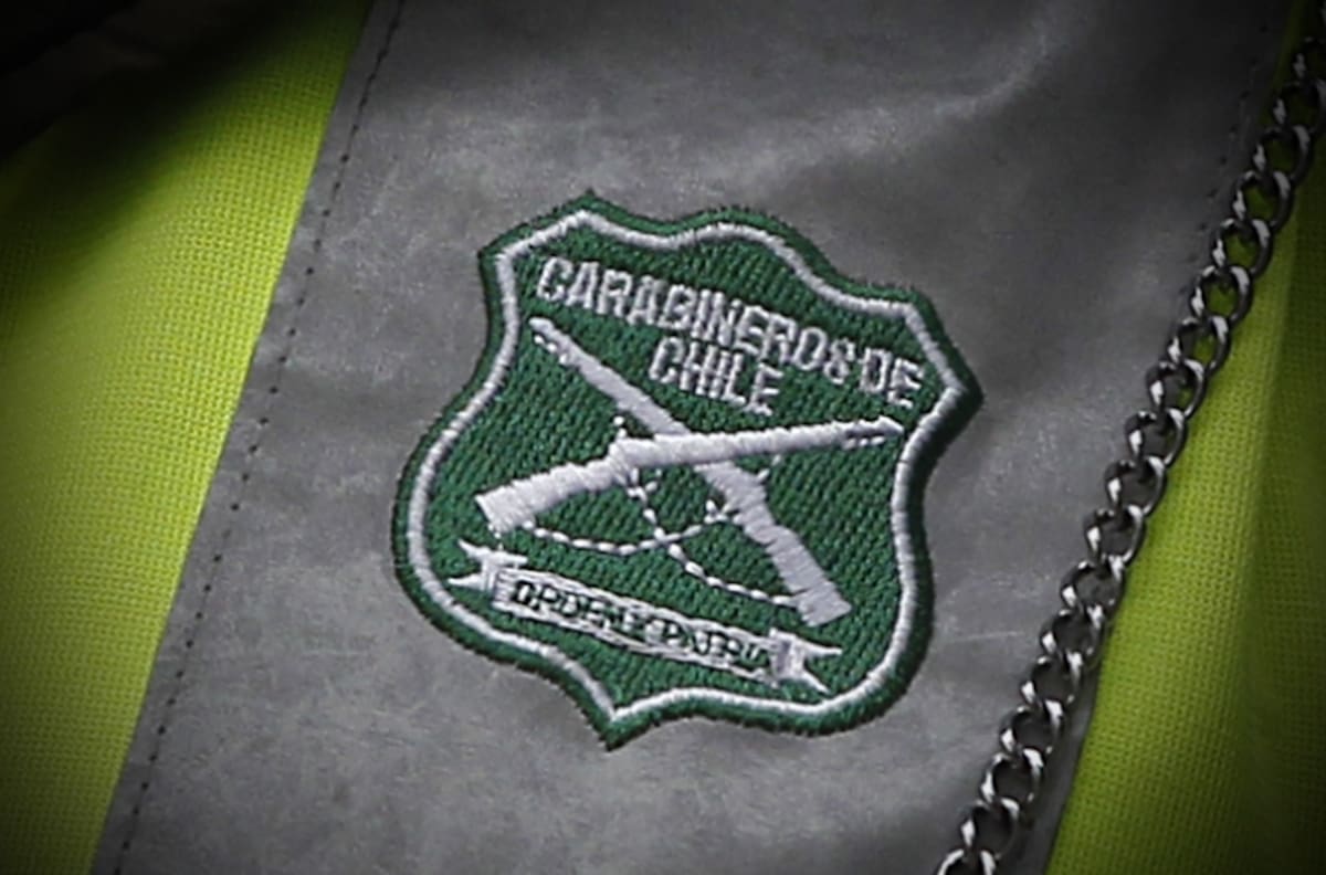 Carabinera baleó a dos delincuentes en encerrona frustrada a camión y su auto en Autopista Los Libertadores