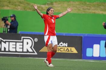 VIDEO | El increíble golazo de Karen Araya en el amistoso de La Roja Femenina