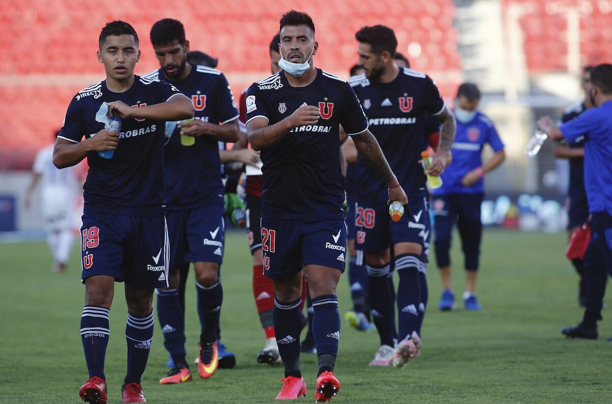 Equipo mata técnicos: Exentrenador de la U es seriamente cuestionado en Argentina