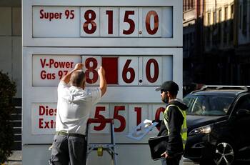 Precio bencinas: ENAP confirmó que por 35ª semana consecutiva subirán de precio