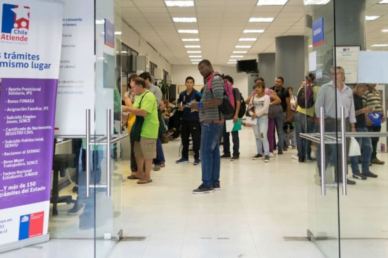 Deben acreditar 20 años viviendo en el país para acceder a este beneficio.