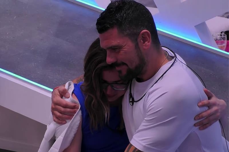 vivieron un emotivo momento en Mundos Opuestos.