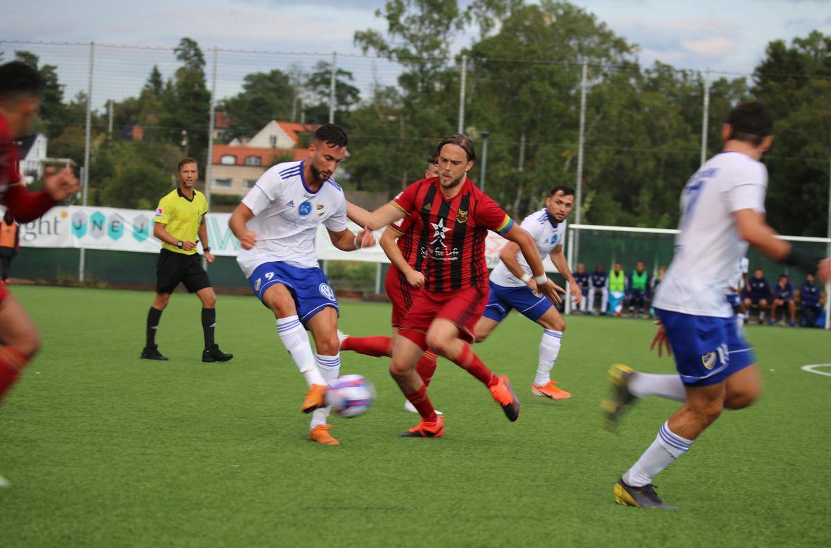 En Suecia sigue el fútbol con tres partidos amistosos