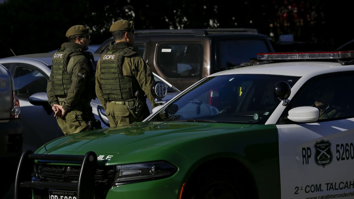 Explotó paquete dirigido a carabinero en comisaría de Talca