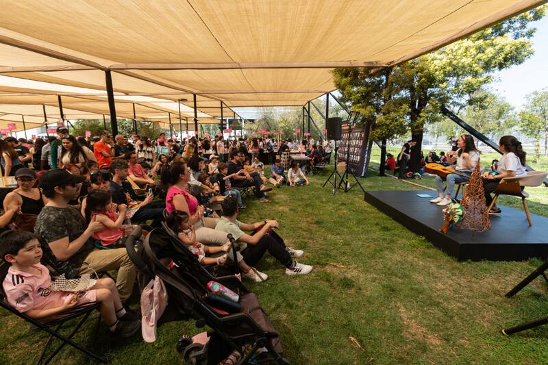 En el lugar además se realizarán distintos talleres y conversatorios para el público general y para los profesionales de la edición y la literatura. Créditos: Primavera del Libro.