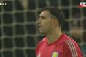 VIDEO | Así relataron en ESPN el error de Dibu Martínez que le costó la derrota a Aston Villa