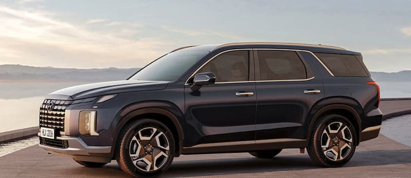 El vehículo que conduce Carolina de Moras.