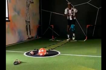 ¿Guiño a la Juventus? Paul Pogba entrena con la camiseta de Matuidi durante la cuarentena