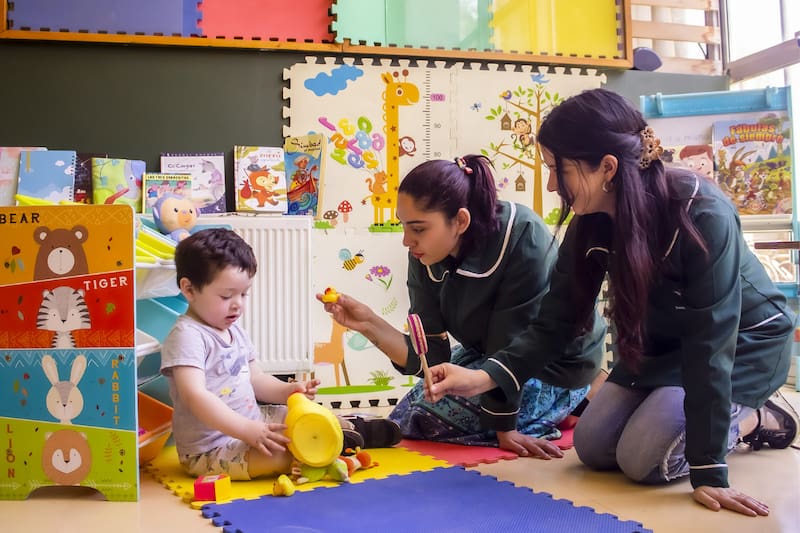 Según el ranking de MiFuturo, hay universidades que aseguran sueldos de más de un millón de pesos al cuarto año de egreso.