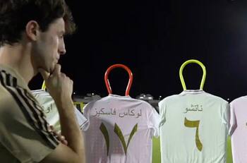 El divertido desafió en "árabe" al que se sometió Lucas Vázquez con Odriozola del Real Madrid