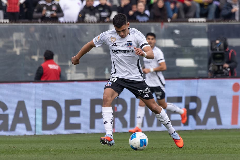 El defensor del Cacique fue respaldado por Miguel Riffo. Foto: Felipe Escobedo