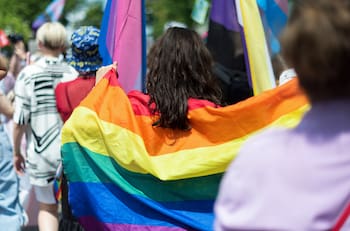 Ghana aprueba ley que castiga con cárcel a personas de la comunidad LGBTQI+