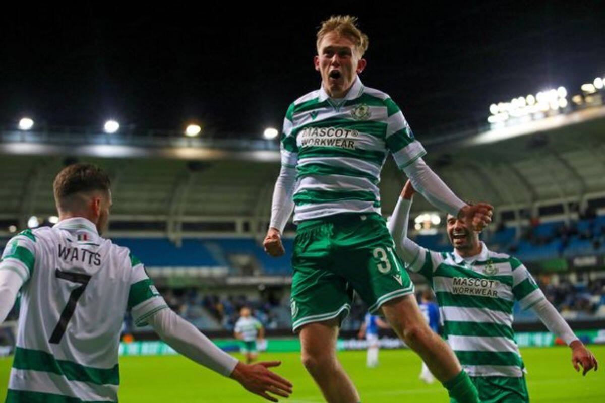 Marcó un gol histórico, destronó a un amigo de Alexis Sánchez y al otro día su mamá lo mandó colegio Marcó un gol histórico, destronó a un amigo de Alexis Sánchez y al otro día su mamá lo mandó colegio