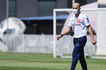 La promesa a los hinchas de la U del hombre clave en el cuerpo técnico de Dudamel