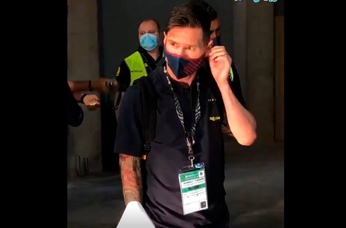 ¿Qué pasó, Lionel? Alarma de temperatura puso nervioso a Messi en la llegada al estadio