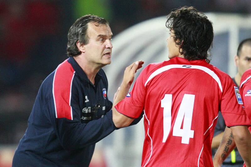 "Yo me acuerdo que cuando vi el debut de Bielsa en un amistoso ante Suiza en Europa, no podía creer lo que estaba haciendo Chile".